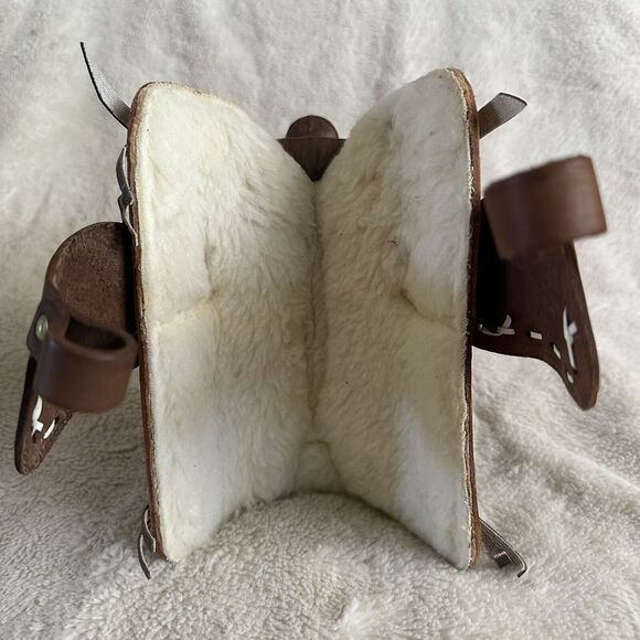 Realistic Tooled Miniature Small Leather Western Saddle 8” Long Doll Accessory - Picture 4 of 7